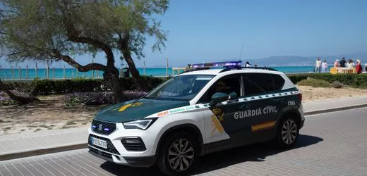 Mallorca: Deutscher Polizist entschädigt Taxifahrer nach Prügelattacke