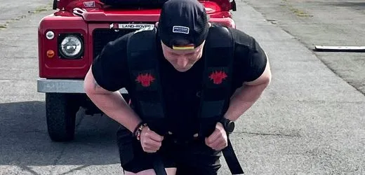 Rekord: Britischer Ex-Soldat zieht Land Rover 100 Kilometer weit