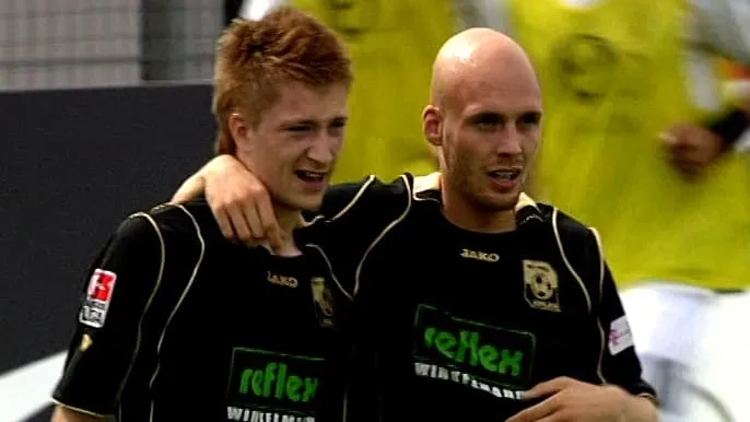 Fans müssen das sehen - Kult-Szene mit Reus und neuem BVB-Boss