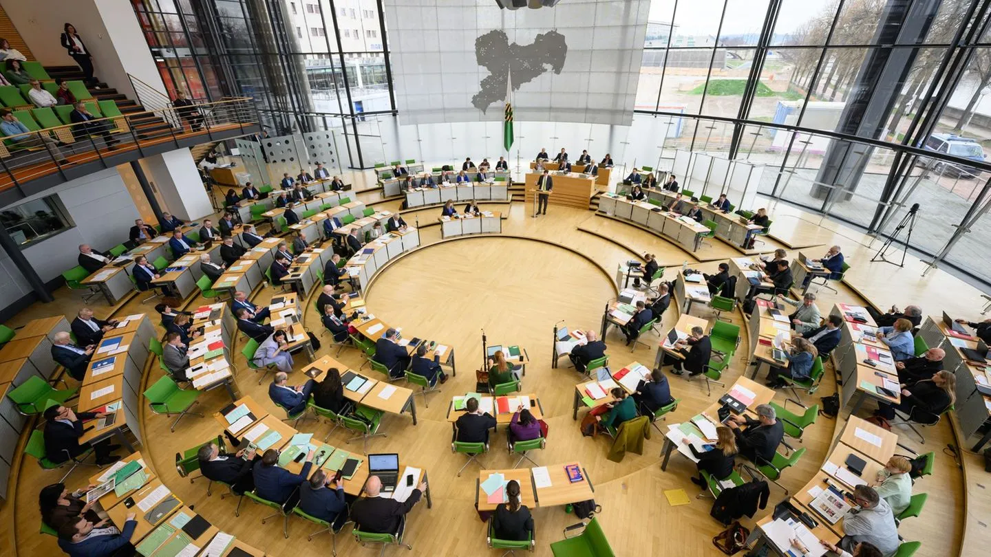 Landtag: Nancy Aris weiter Landesbeauftragte für DDR-Unrecht