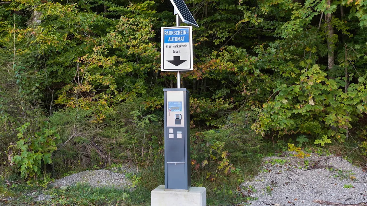 Münze für Münze, über ein Jahrzehnt - Ehepaar klaut 1,9 Millionen Euro aus Parkautomaten