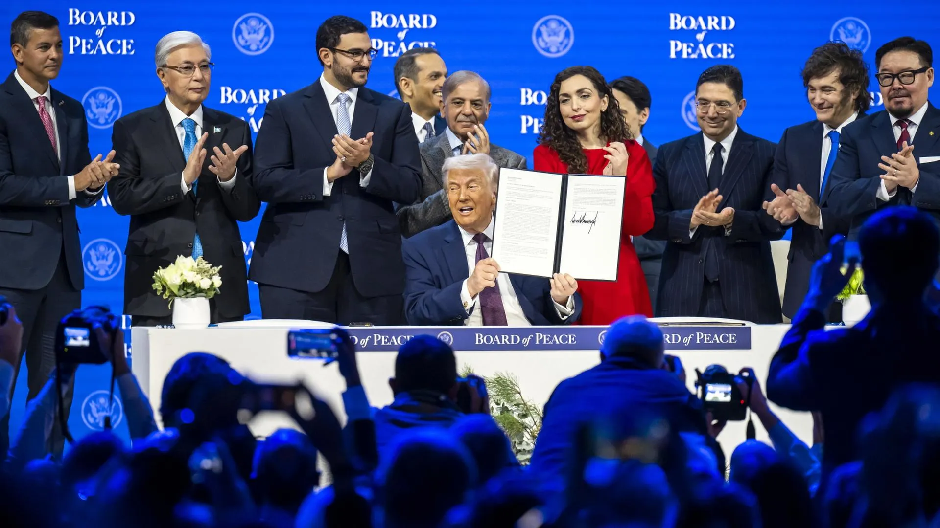 "Friedensrat" in Davos gegründet - Luftnummer oder eine UN 2.0?