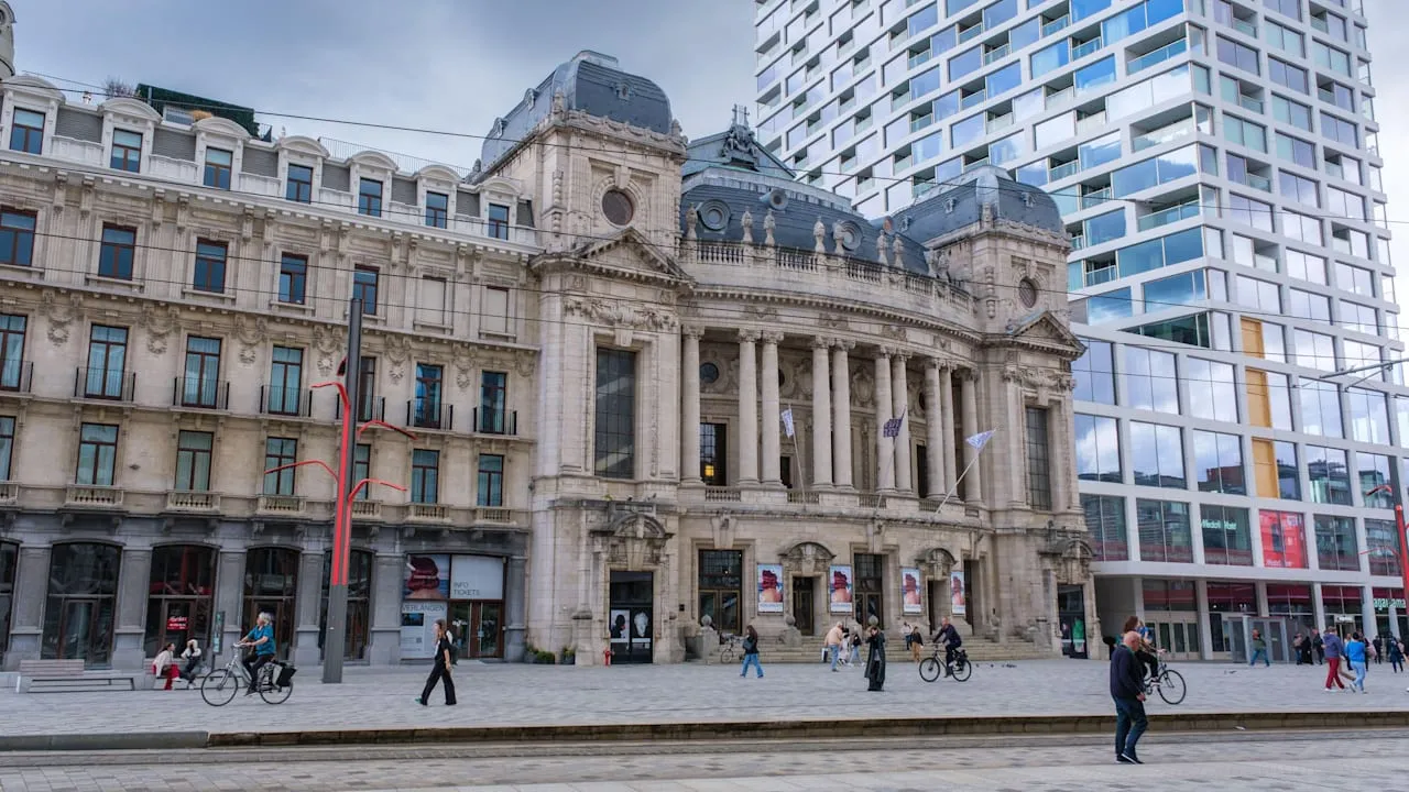 Panik in Antwerpen - 6 Verletzte bei Messerangriff auf kurdische Demo