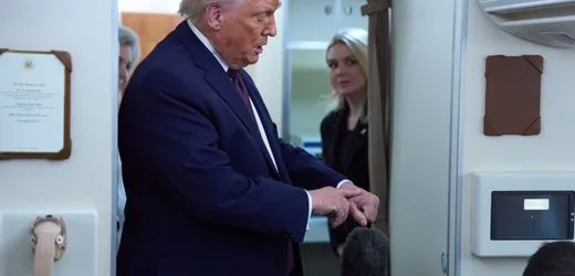 Donald Trump: Wiederkehrende Blutergüsse sorgen für Spekulationen