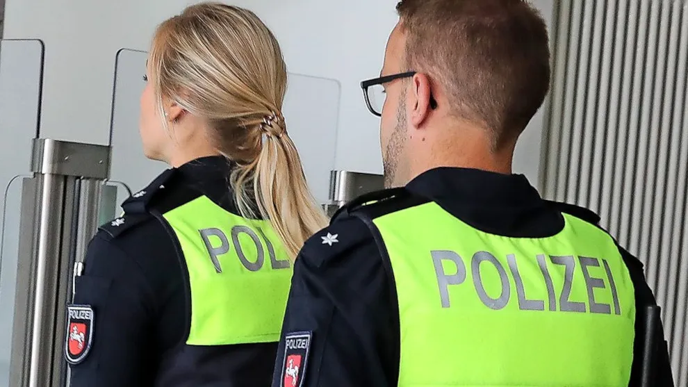 Niedersachsen will Nacktuntersuchungen bei Polizisten