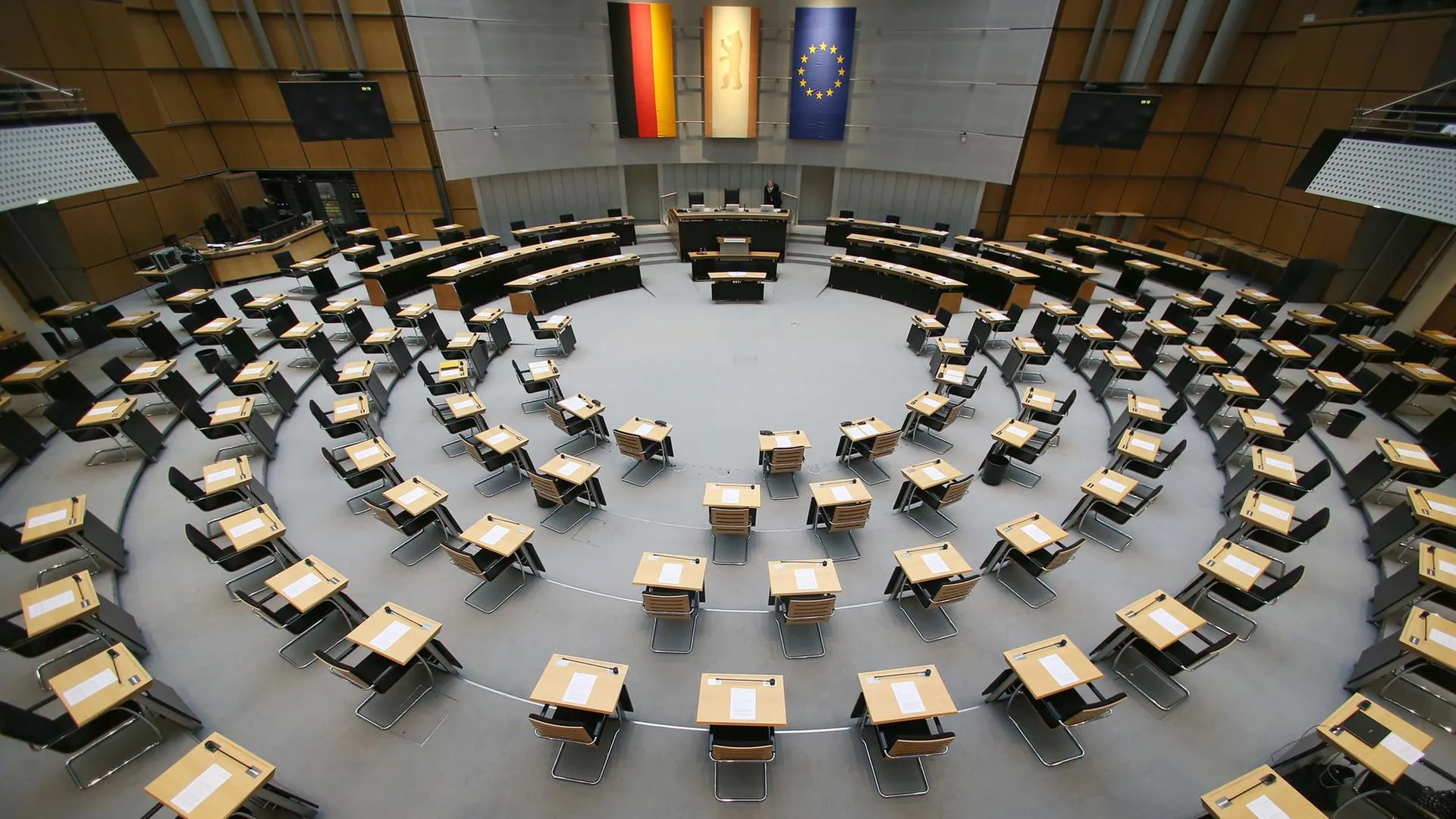 Berlin: Koalitionsrechner zur Abgeordnetenhauswahl 2026