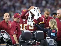 Erneut der Ellenbogen: Commanders-Quarterback Daniels verletzt sich schwer