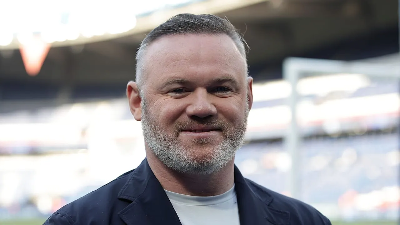Das wäre ein TV-Hammer - Zieht diese Fußball-Legende ins Dschungelcamp?