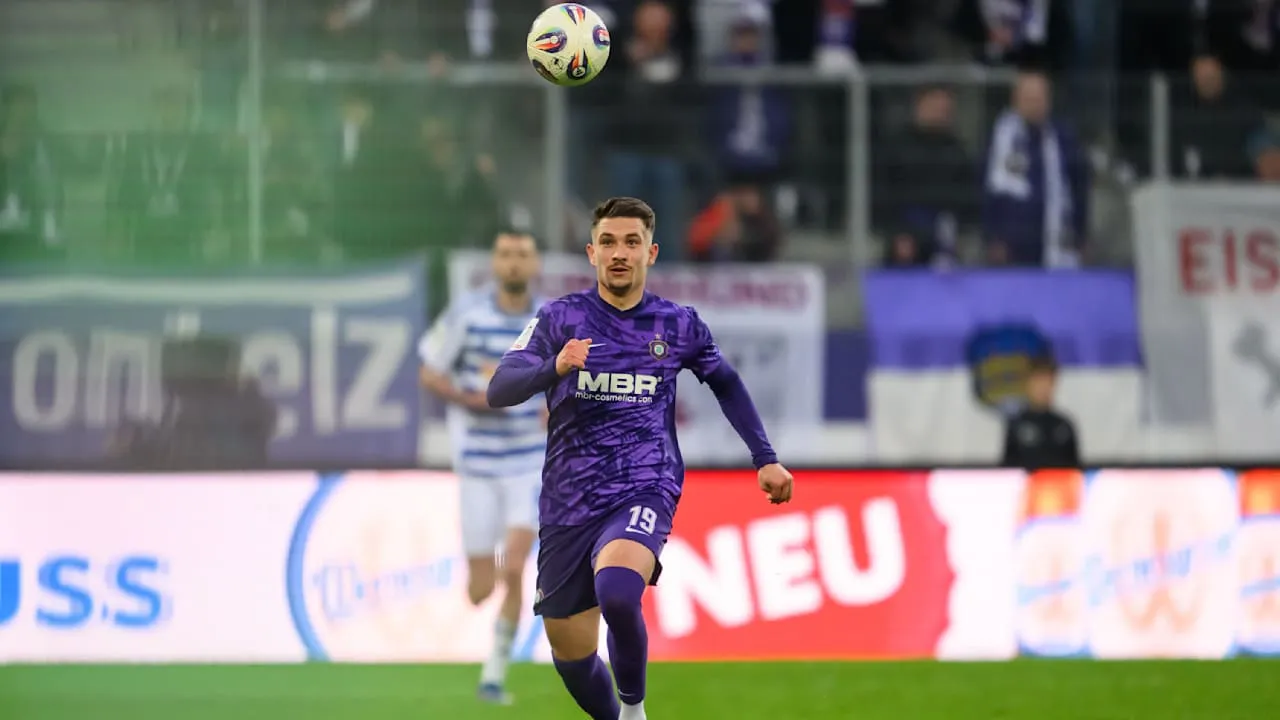 Energie-Verstärkung - Cottbus holt Guttau fürs Mittelfeld