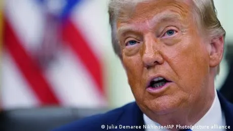 "86 47": Warum dieser Zahlencode Donald Trump alarmiert