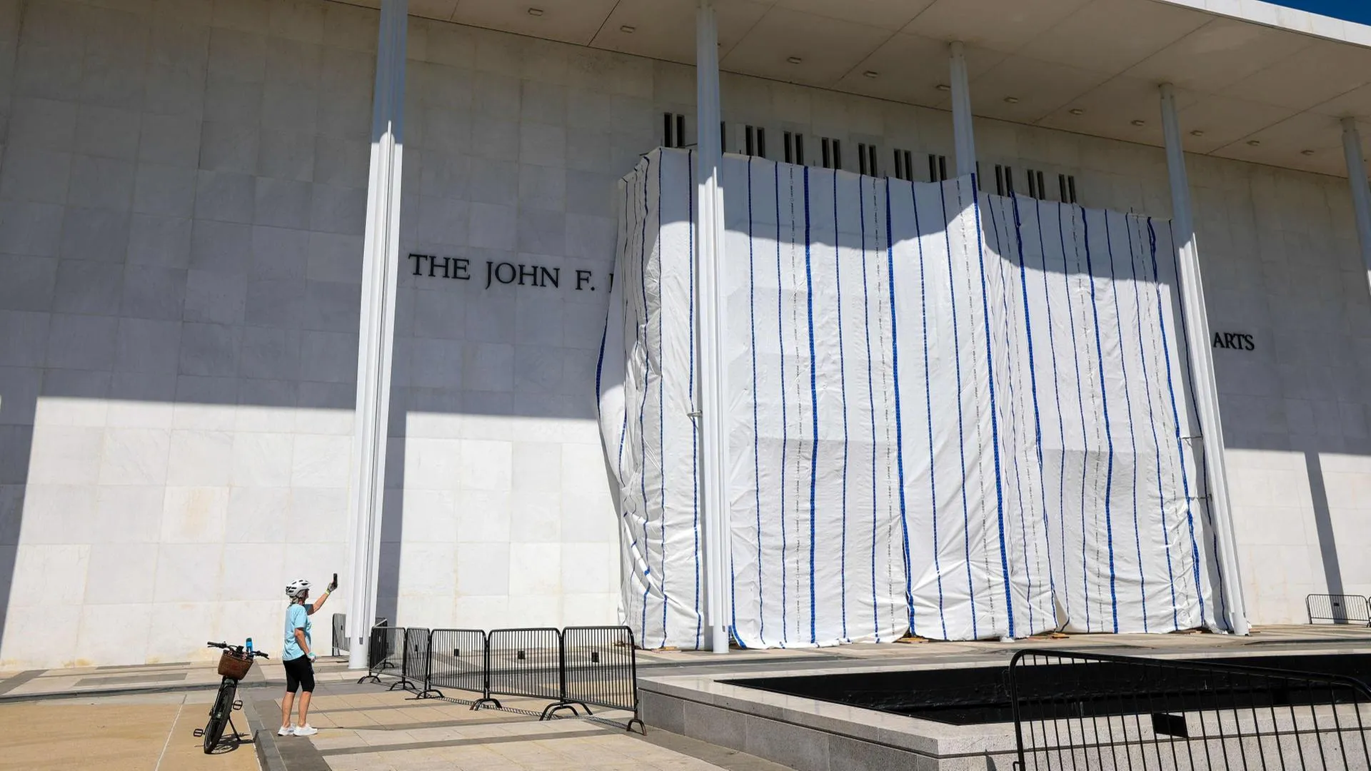 Trumps Name von Kennedy Center in Washington entfernt