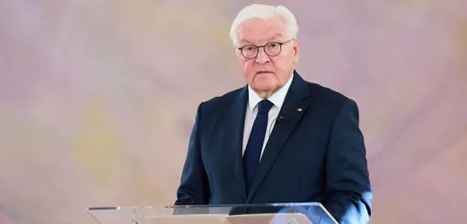 Donald Trump: Steinmeier wünscht zum 80. Geburtstag »Weisheit und positive Kraft«