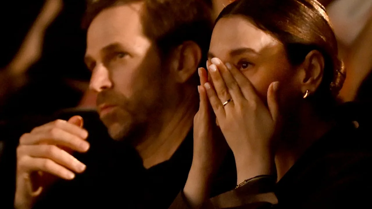 Erster Auftritt als Ehefrau - Sibel Kekilli zeigt ihren Ehering