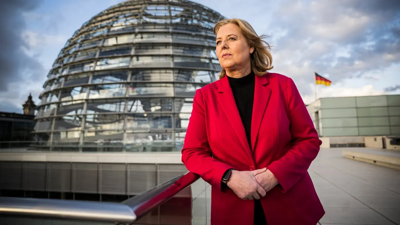 Geständnis von SPD-Chefin Bärbel Bas  - Die Jacke ihres toten Mannes hängt noch im Flur