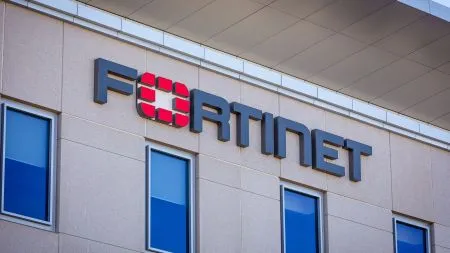 Massiver Angriff auf Fortinet-Firewalls? 74.000 Geräte von FortiBleed betroffen