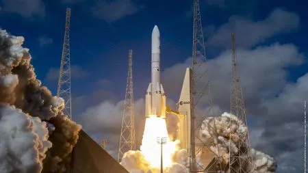 Verbesserte Booster: Ariane 6 bringt 36 Amazon-Satelliten ins All